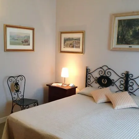 Park Napoleone 费拉约港